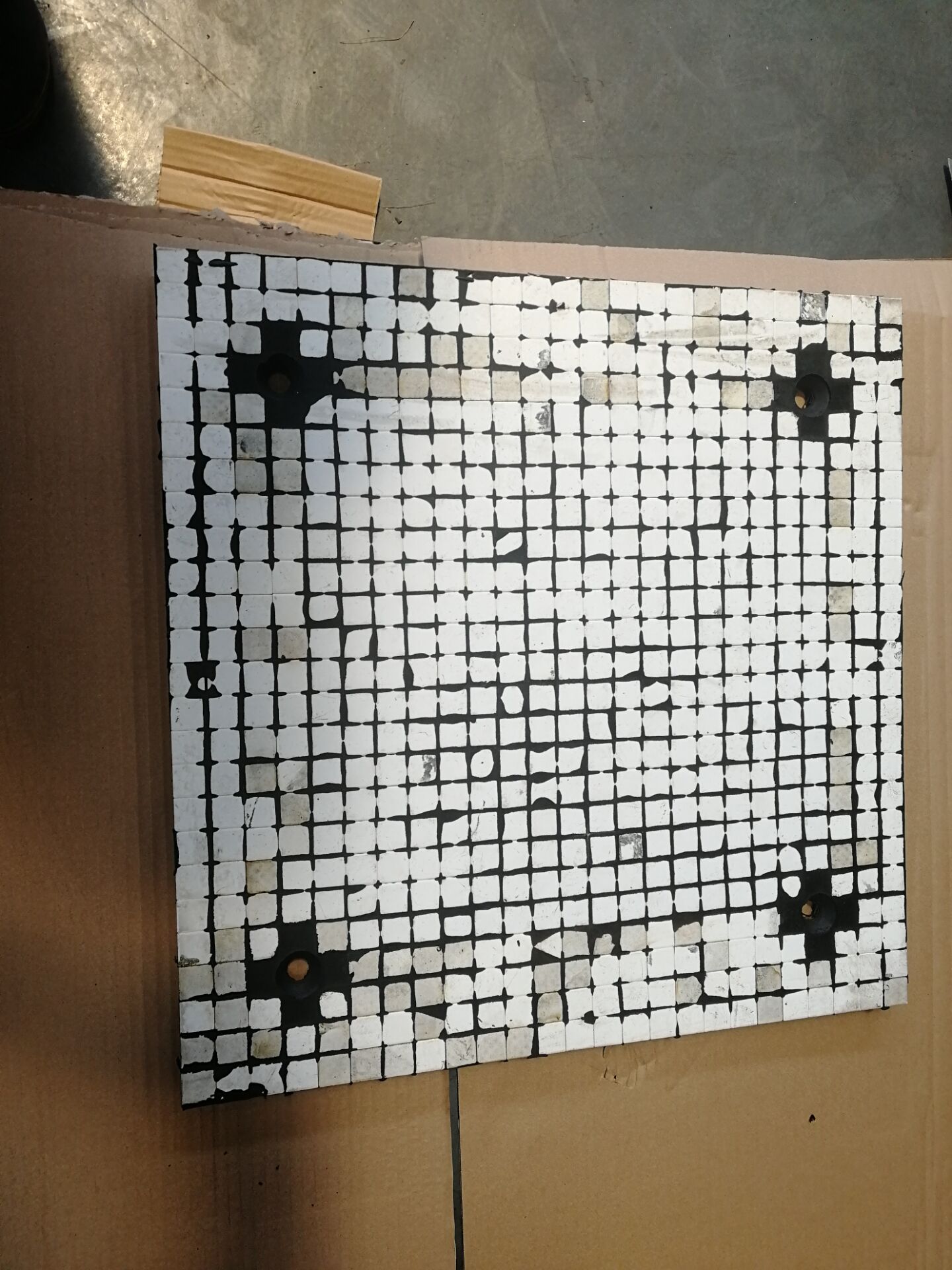 5c3829dd74641.jpg